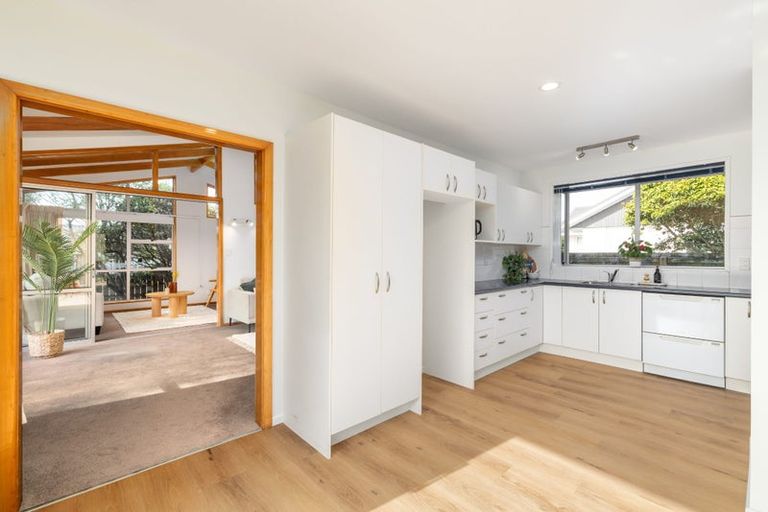 Photo of property in 11 Pegasus Avenue, North New Brighton, Christchurch, 8083