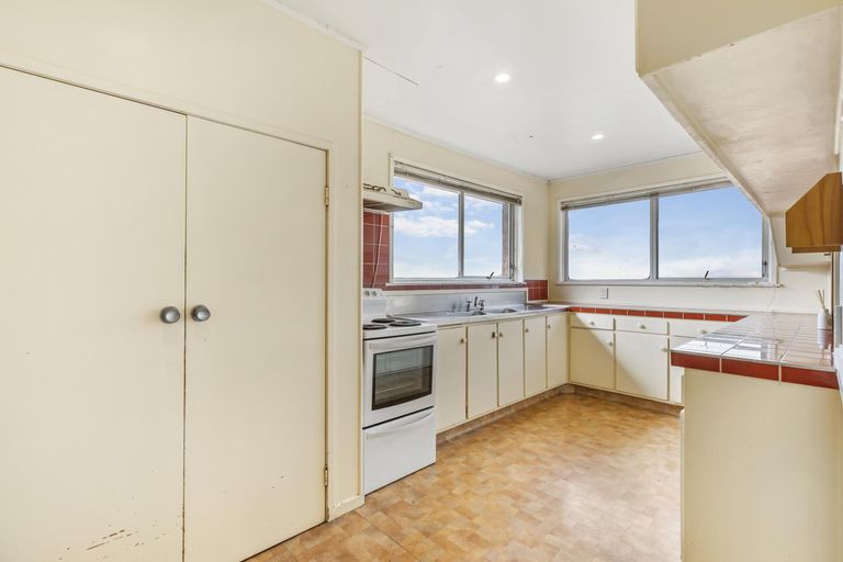 Photo of property in 27 Prangley Avenue, Mangere, Auckland, 2022