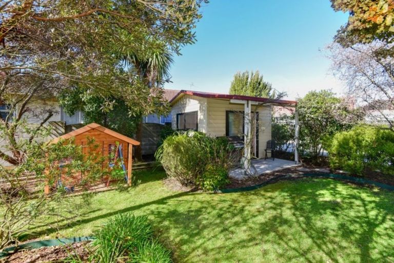 Photo of property in 8 Hersham Place, Bromley, Christchurch, 8062