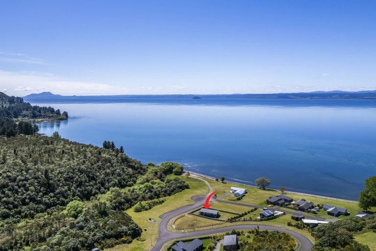 Photo of property in 4 Piripi Place, Kuratau, Turangi, 3381