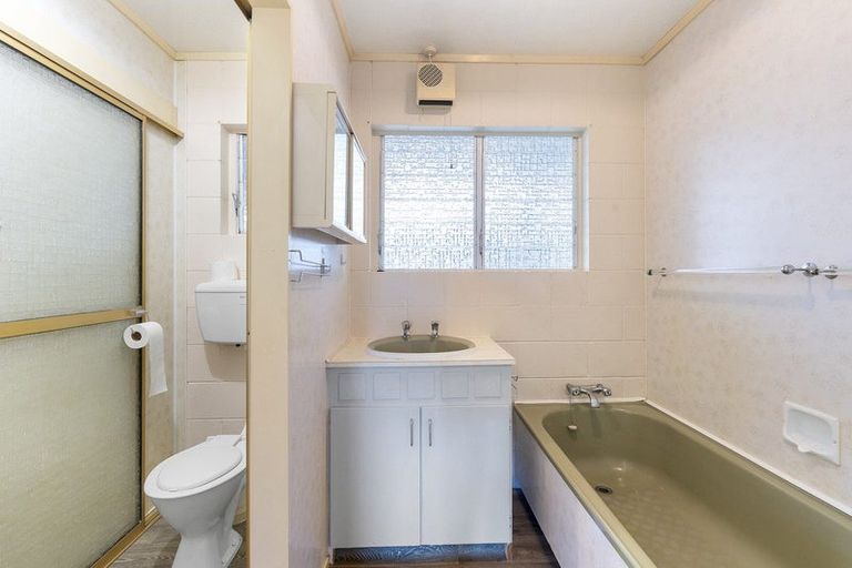 Photo of property in 27d Lorna Street, Lynmouth, New Plymouth, 4310