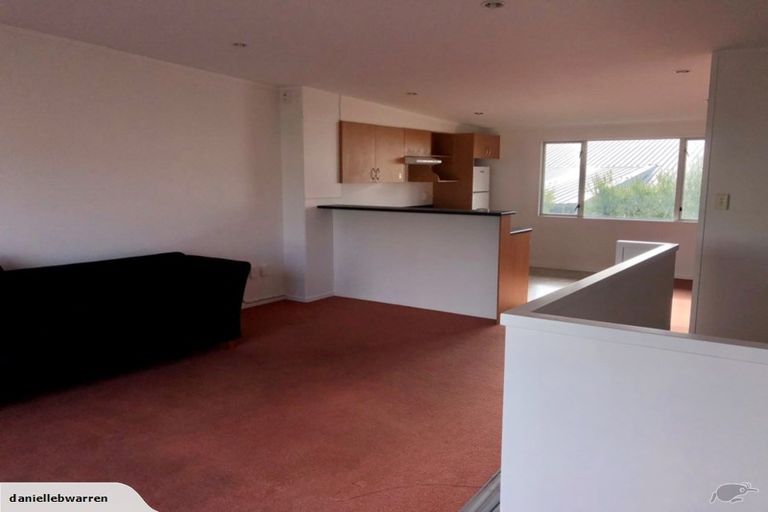 Photo of property in 7/3 Kelvin Grove, Te Aro, Wellington, 6011