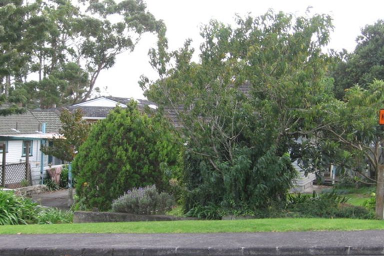 Photo of property in 123 Taikata Road, Te Atatu Peninsula, Auckland, 0610