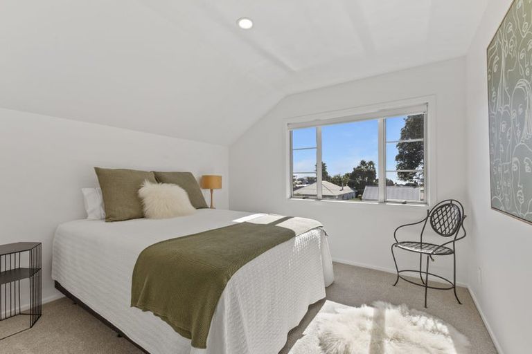 Photo of property in 250c Courtenay Street, Strandon, New Plymouth, 4312