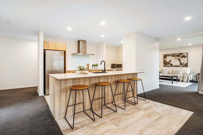 Photo of property in 160 Faringdon Boulevard, Rolleston, 7615