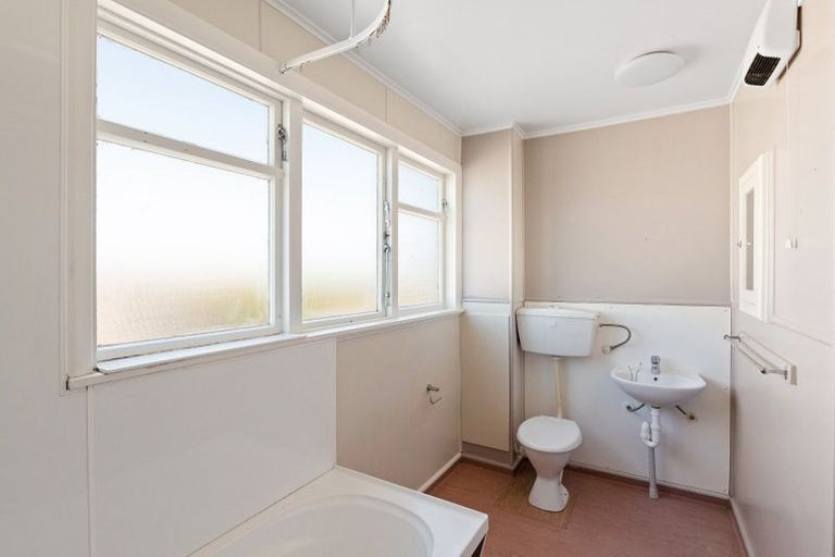 Photo of property in 3 Solent Place, Aranui, Christchurch, 8061