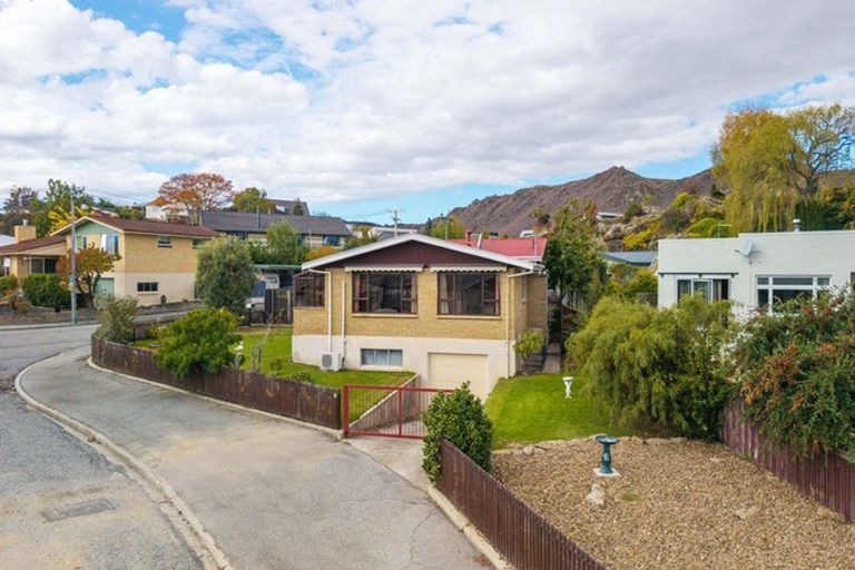 Photo of property in 17 Fox Street, Alexandra, 9320