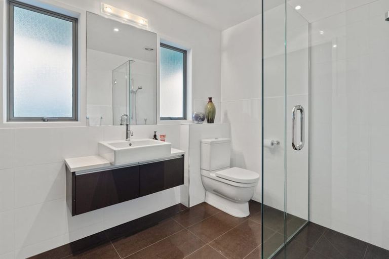 Photo of property in 2/19a Sanders Avenue, Takapuna, Auckland, 0622