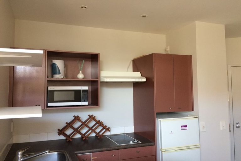 Photo of property in Hume House, 26/152u The Terrace, Wellington Central, Wellington, 6011