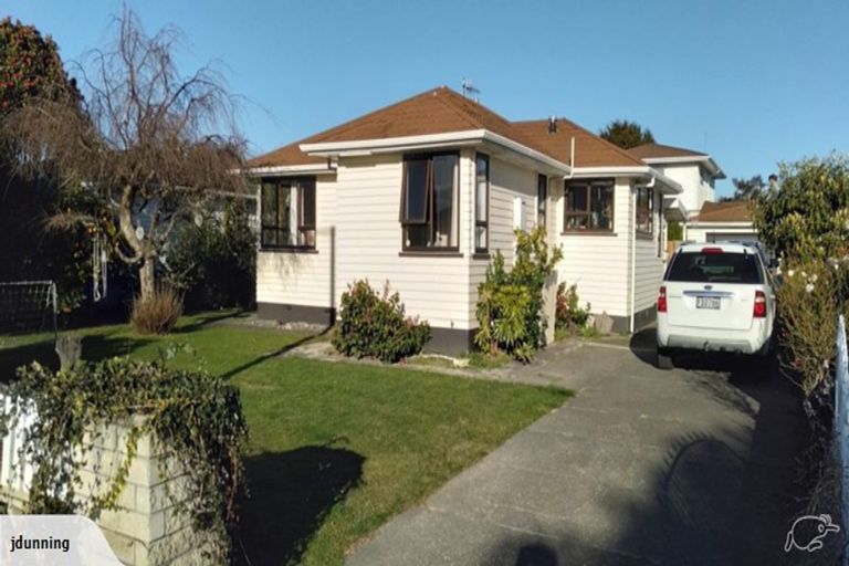 Photo of property in 24 Chester Street, Taradale, Napier, 4112