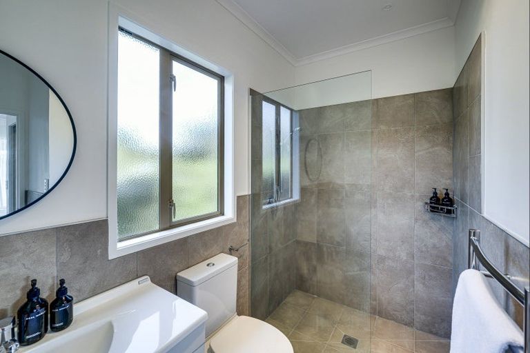 Photo of property in 6 Burbury Ridge, Havelock North, 4130
