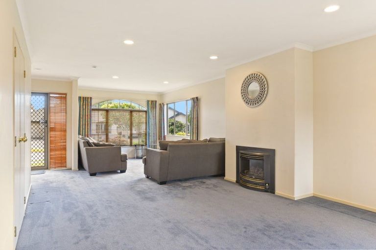 Photo of property in 285unit Vaughan Road, Owhata, Rotorua, 3010