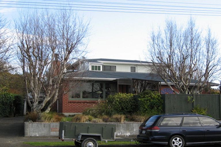 Photo of property in 22 Highbury Drive, Levin, 5510