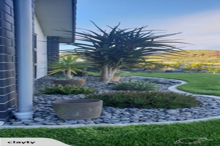Photo of property in 222 Lakes Boulevard, Pyes Pa, Tauranga, 3112