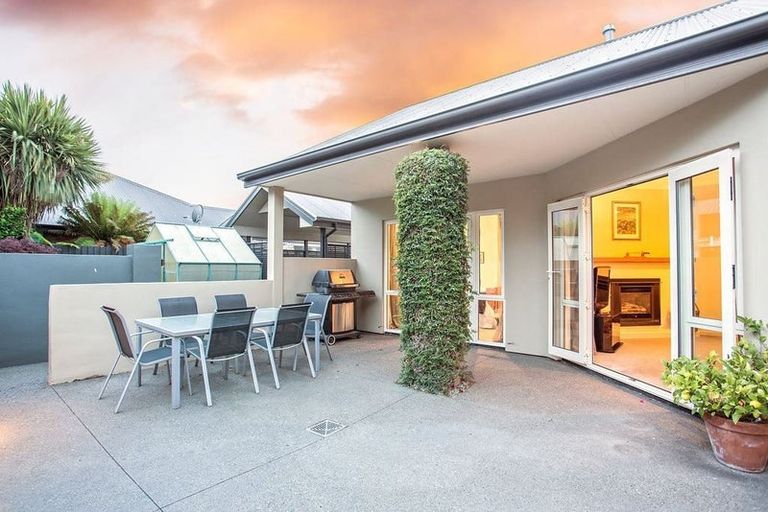 Photo of property in 3 Pinoak Lane, Prebbleton, 7604