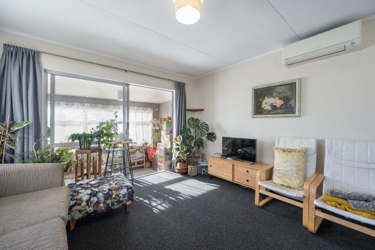 Photo of property in 4/5 Hereford Street, Stoke, Nelson, 7011