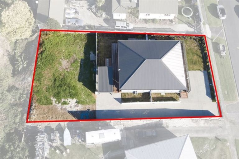 Photo of property in 26 Mellsop Avenue, Waiuku, 2123