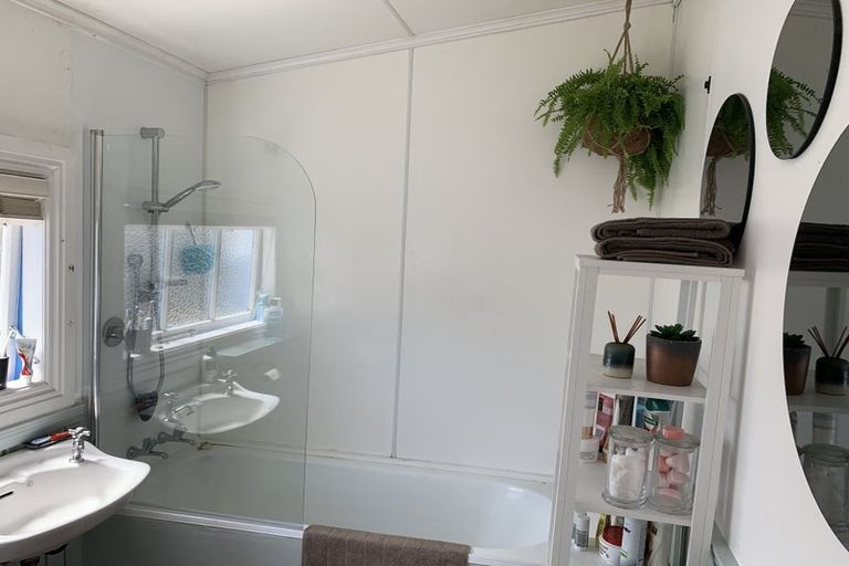 Photo of property in 1/30 Bulteel Street, New Plymouth, 4310