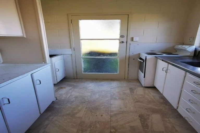 Photo of property in 277 Massey Road, Mangere East, Auckland, 2024