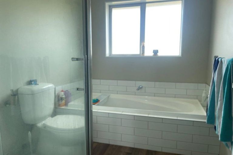 Photo of property in 24 Reuben Avenue, Rolleston, 7615