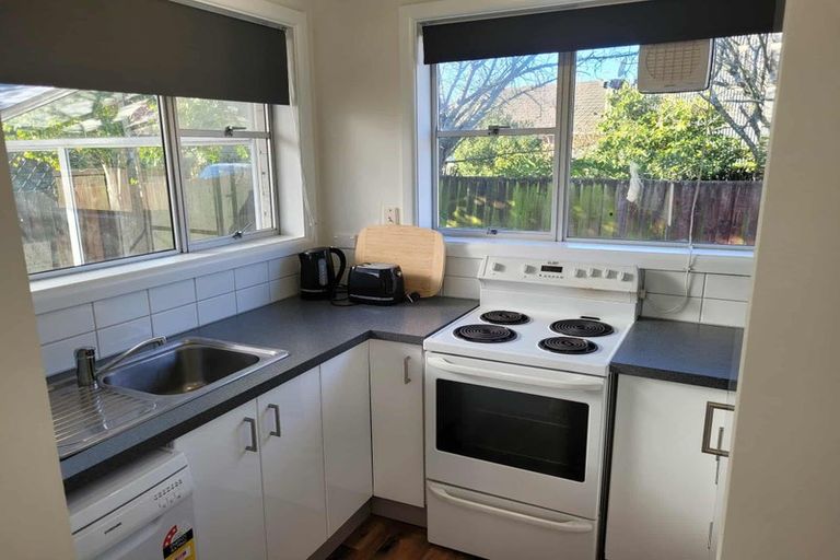 Photo of property in 1/90 Creyke Road, Ilam, Christchurch, 8041