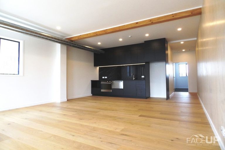 Photo of property in 8/167 Hobsonville Point Road, Hobsonville, Auckland, 0616