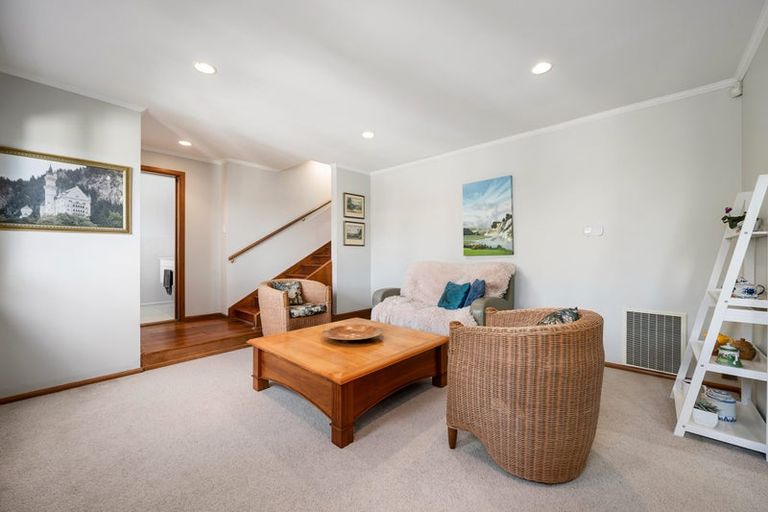 Photo of property in 19 Rawhiti Terrace, Kelburn, Wellington, 6012