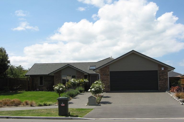 Photo of property in 42 Bottle Lake Drive, Parklands, Christchurch, 8083