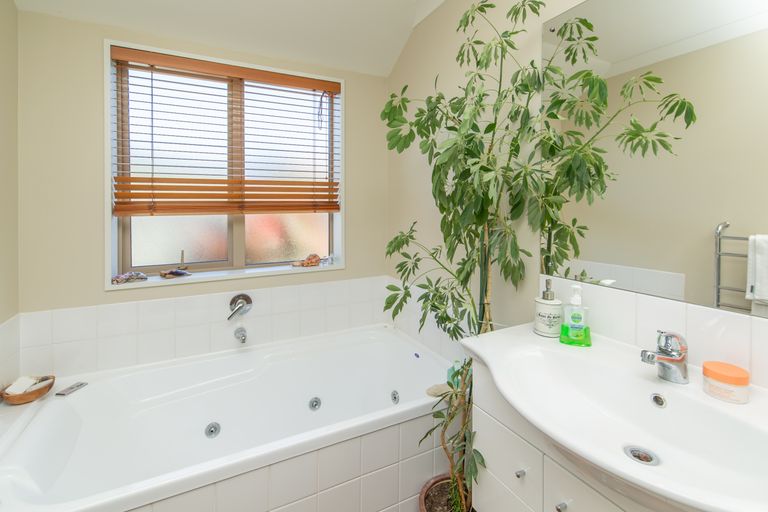 Photo of property in 48 Fergus Street, Kaiapoi, 7630