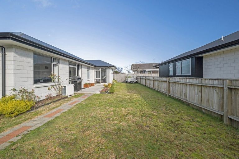 Photo of property in 27 Hinekura Avenue, Taupo, 3330