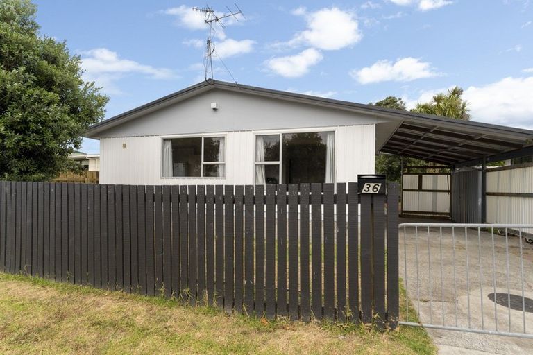 Photo of property in 36 Makarini Street, Paraparaumu, 5032
