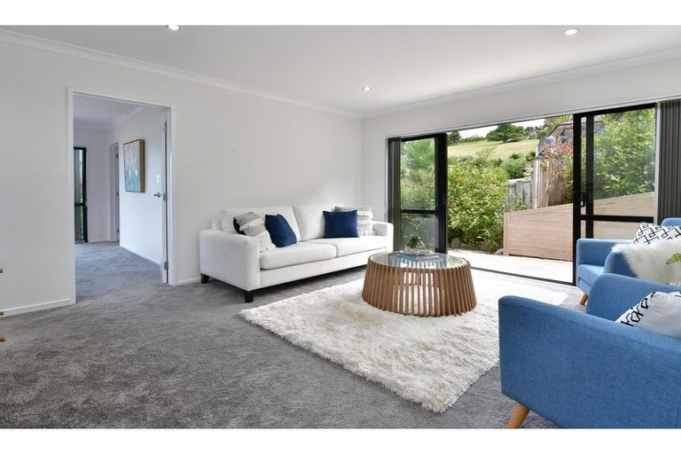 Photo of property in 61 Landmark Terrace, Orewa, 0931