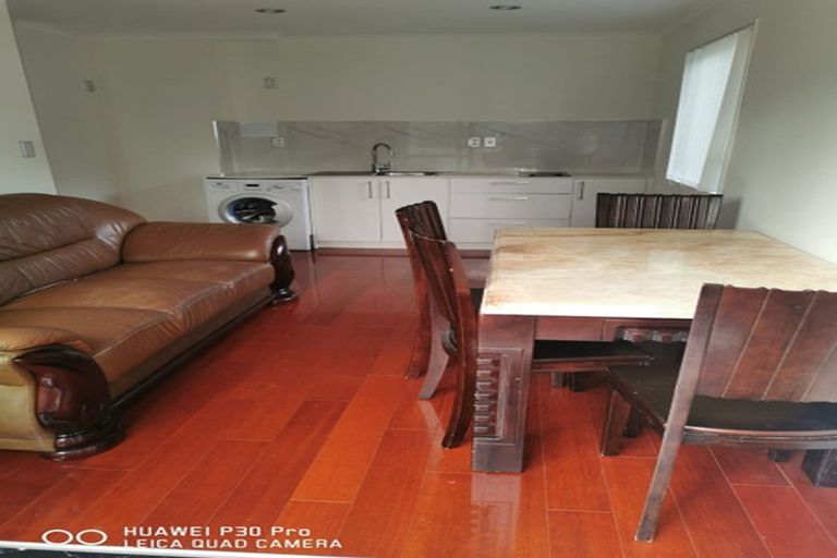 Photo of property in 21b Glen Norman Avenue, Henderson, Auckland, 0610