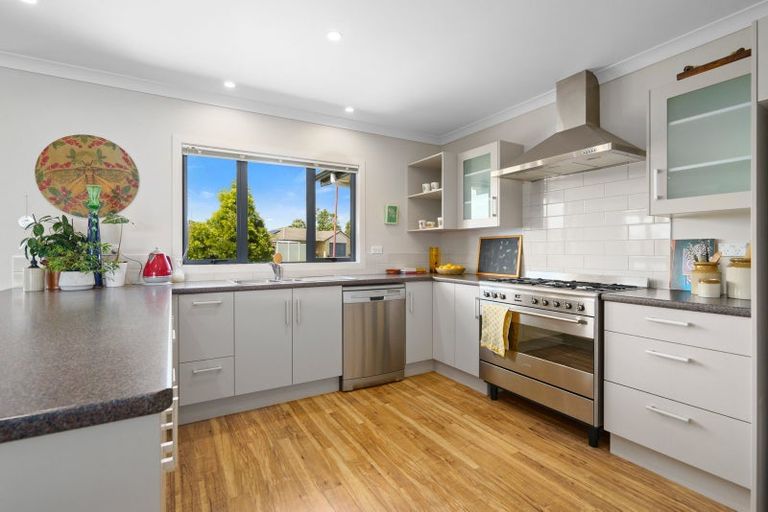 Photo of property in 4 Libby Crescent, Cambridge, 3434