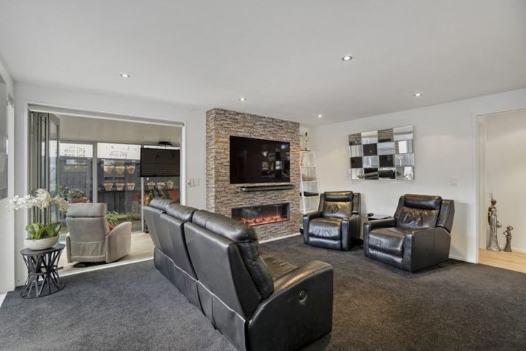 Photo of property in 27 Clare Road, St Albans, Christchurch, 8014