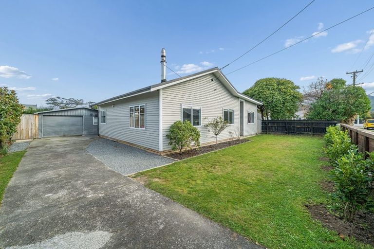 Photo of property in 101 Miro Street, Trentham, Upper Hutt, 5018