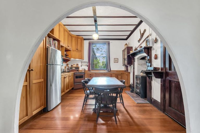 Photo of property in 114 Oxford Street, Ashhurst, 4810