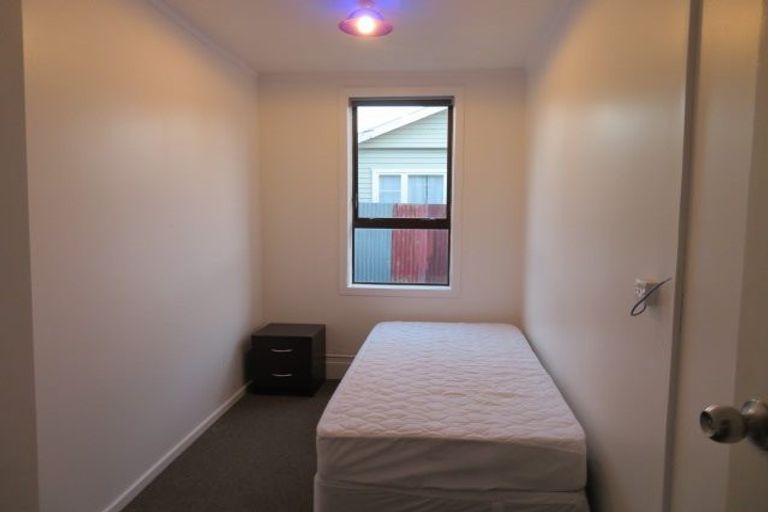 Photo of property in 35 Bay Street, Petone, Lower Hutt, 5012