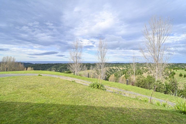 Photo of property in 438 Aropaoanui Road, Tangoio, Napier, 4181