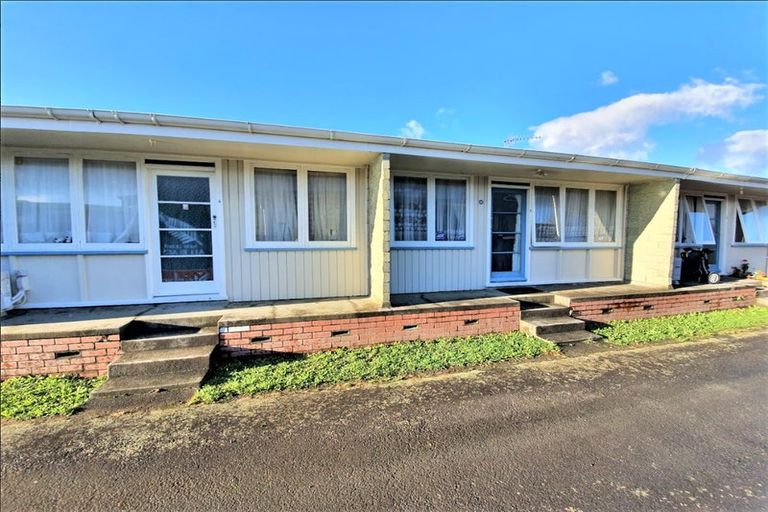 Photo of property in 6/36 Camp Street, Silverstream, Upper Hutt, 5019