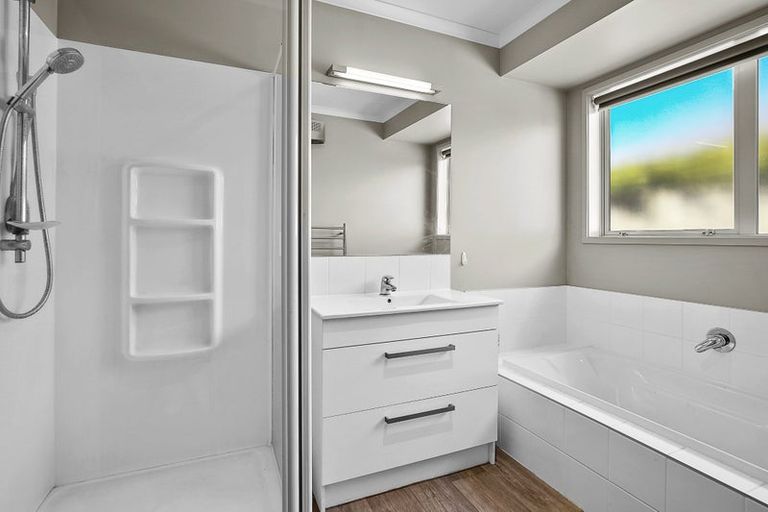 Photo of property in 22 Merrimana Drive, Thames, 3500