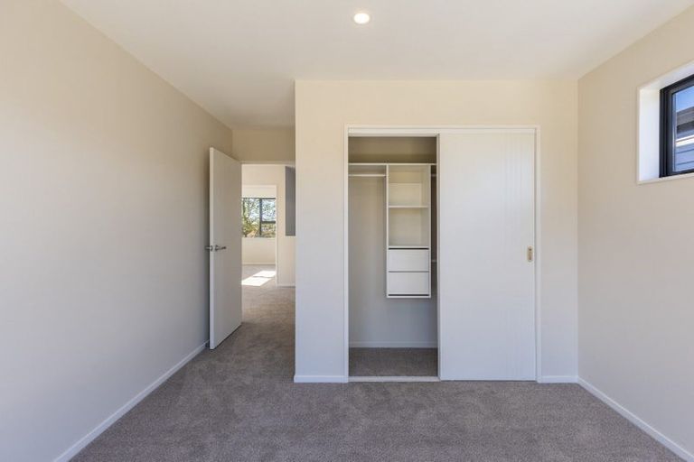 Photo of property in 6c Kaweka Street, New Lynn, Auckland, 0600