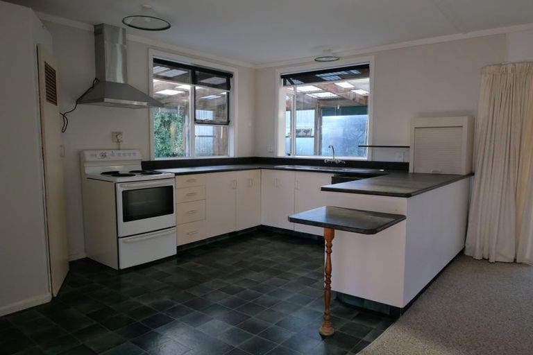 Photo of property in 27 Moana Street, Otaki Beach, Otaki, 5512