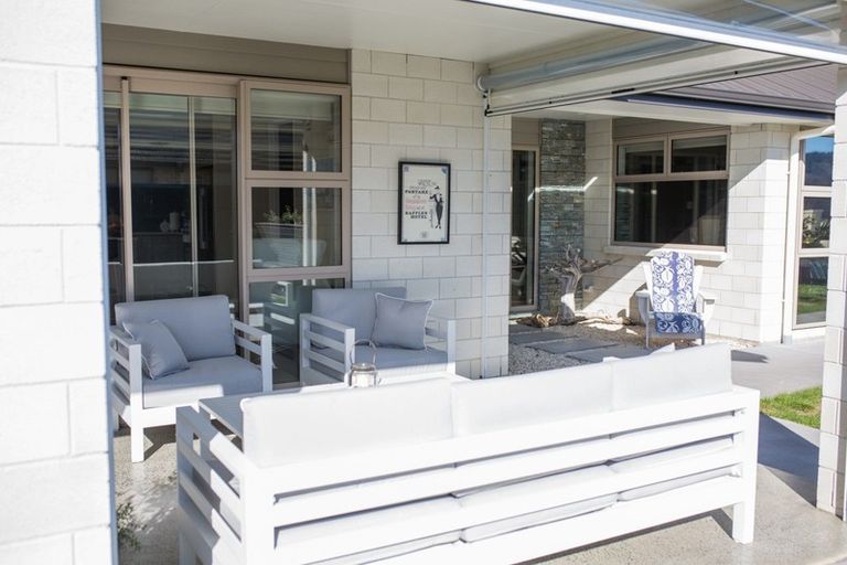 Photo of property in 58 Leeward Drive, Whitianga, 3510