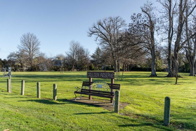 Photo of property in 162 West Street, Greytown, 5712