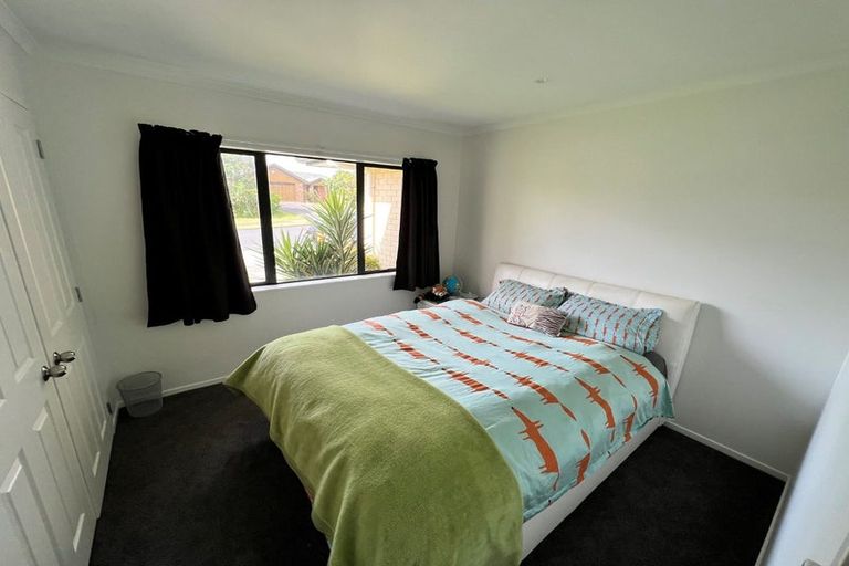 Photo of property in 24 Greig Place, Pukekohe, 2120