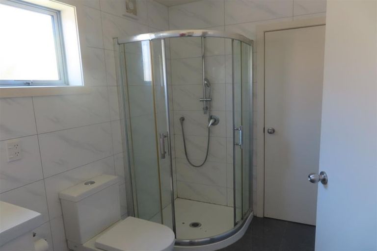 Photo of property in 44c Mountain Road, Mangere Bridge, Auckland, 2022