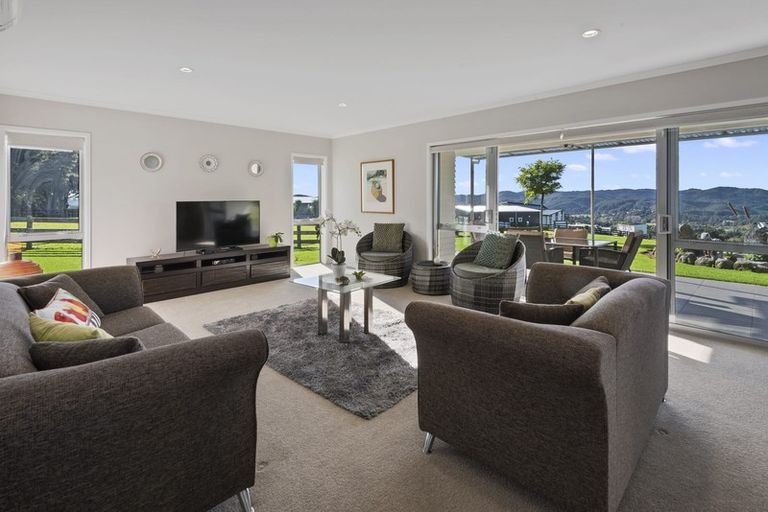 Photo of property in 85 Jounneaux Road, Te Kamo, Kamo, 0185