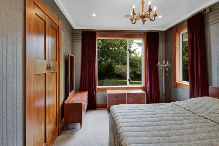 Photo of property in 49 Waihi Road, Hawera, 4610