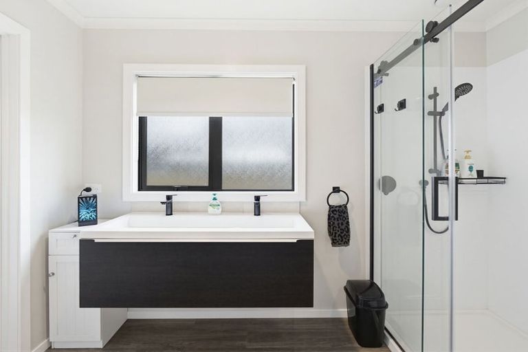 Photo of property in 11a Maxwells Line, Awapuni, Palmerston North, 4412